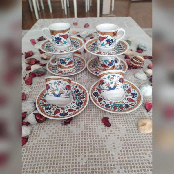 Kahve Fincan Takımı 6 Kişilik 12 Parça Lale Desen